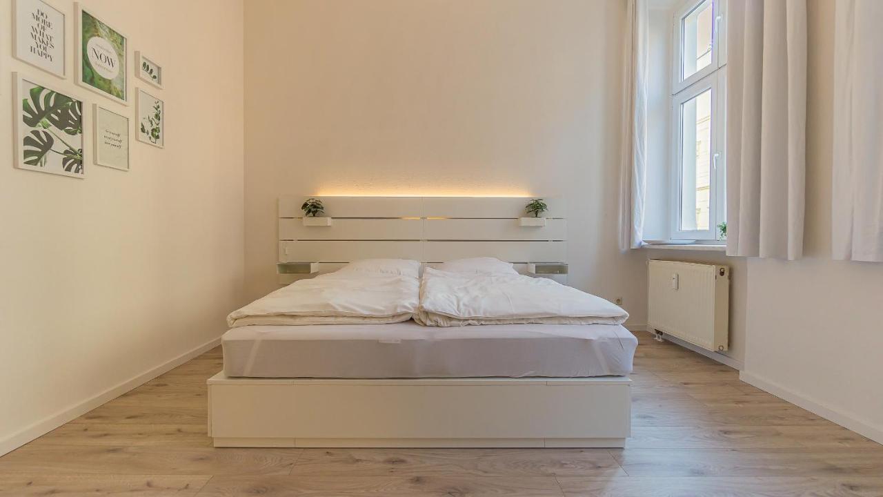 Cityapartment - 53 M², 2 Zimmer, Zentral, Netflix, Kueche, Waschmaschine Cottbus Eksteriør billede