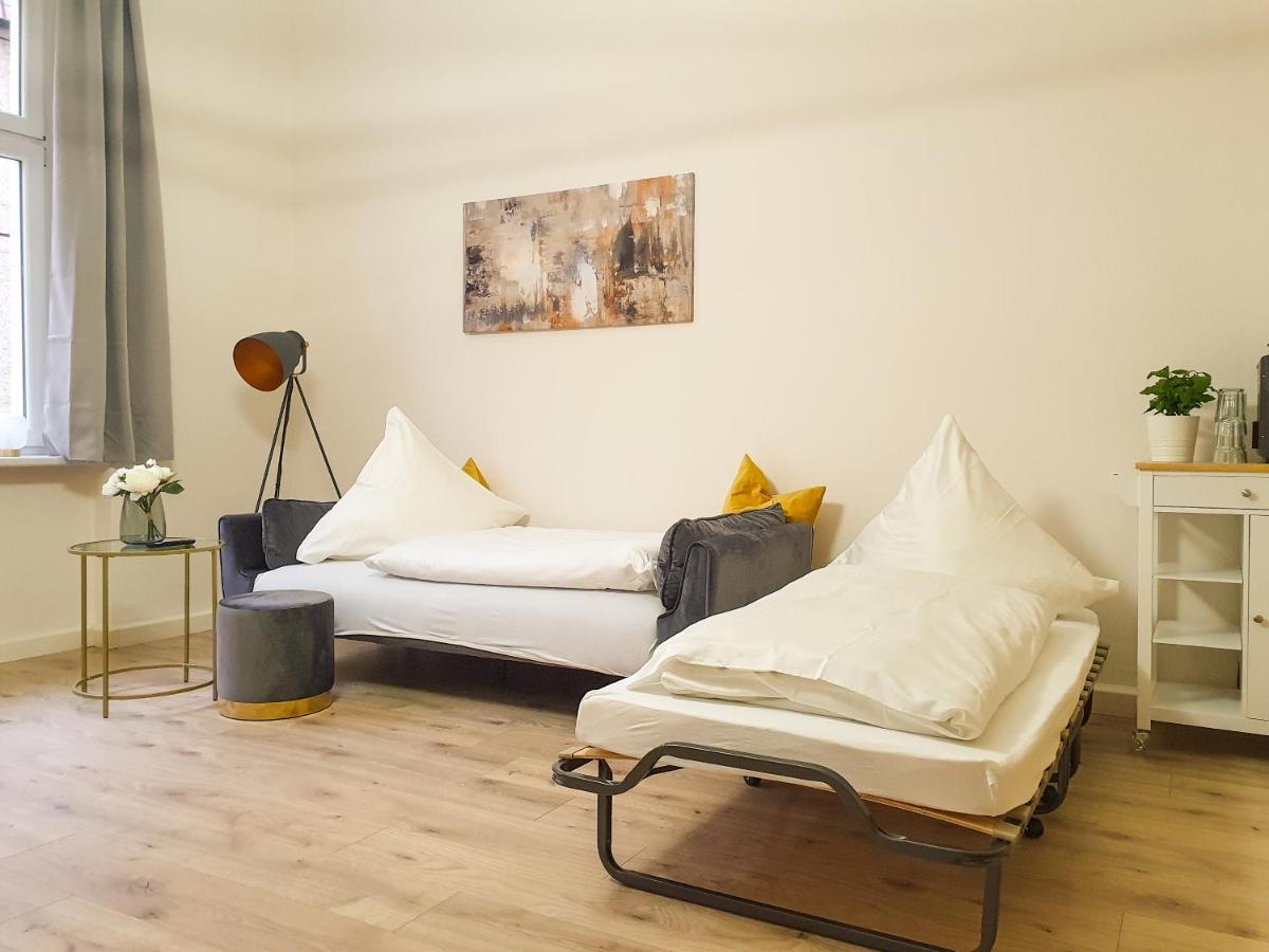 Cityapartment - 53 M², 2 Zimmer, Zentral, Netflix, Kueche, Waschmaschine Cottbus Eksteriør billede